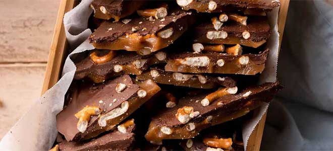 Pretzel bark image