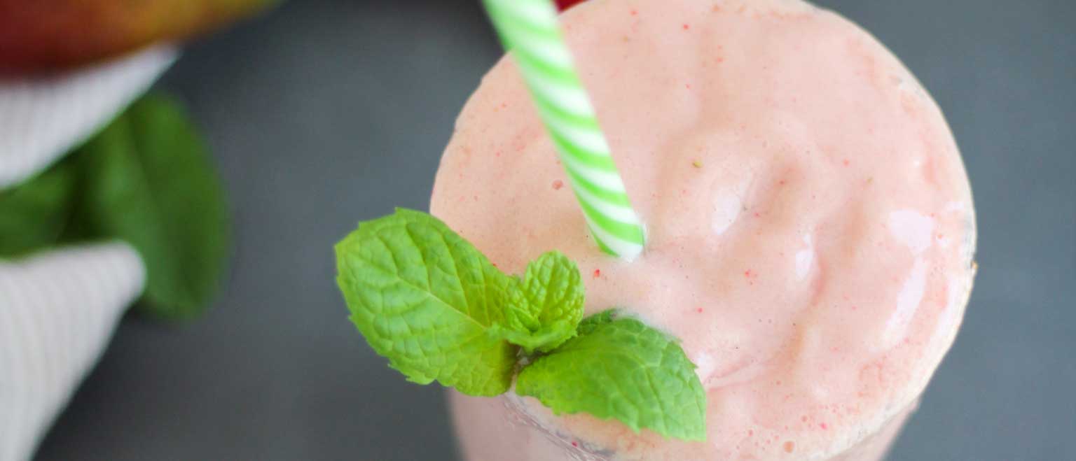 STRAWBERRY MANGO JULIUS